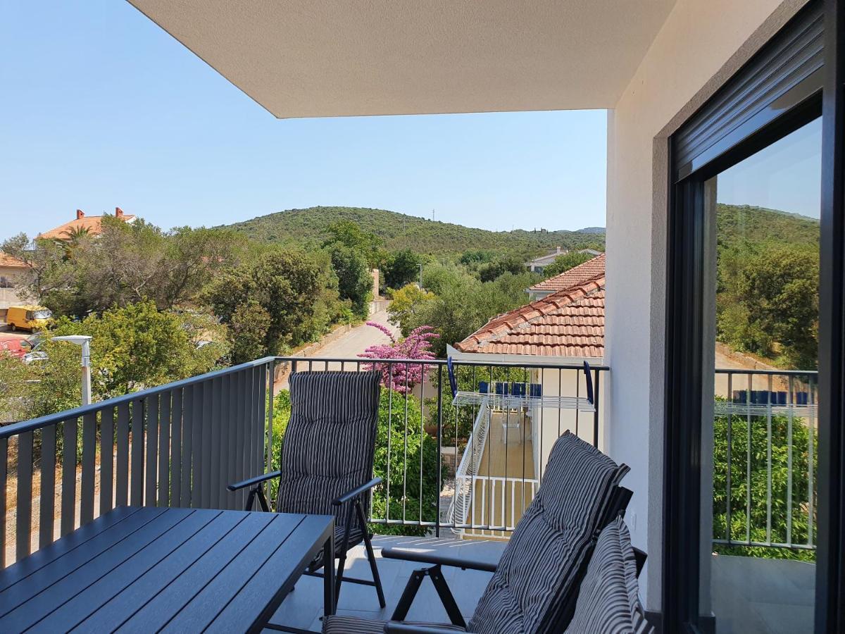 Apartmani Nerium Lovište Esterno foto
