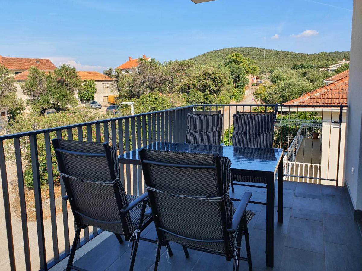 Apartmani Nerium Lovište Esterno foto