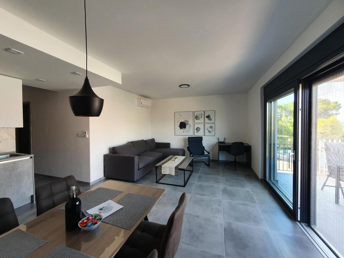 Apartmani Nerium Lovište Esterno foto